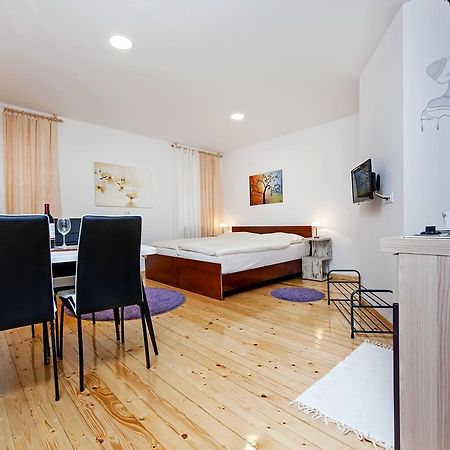 La Svalba Rooms & Studios Rovinj Dış mekan fotoğraf