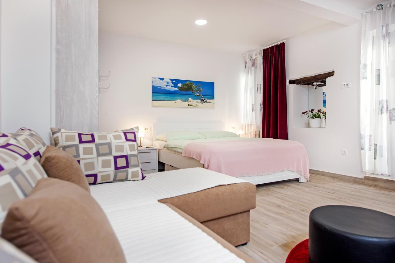 La Svalba Rooms & Studios Rovinj Dış mekan fotoğraf