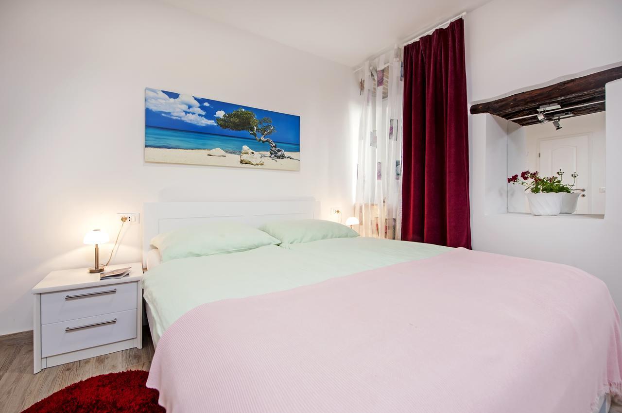 La Svalba Rooms & Studios Rovinj Dış mekan fotoğraf