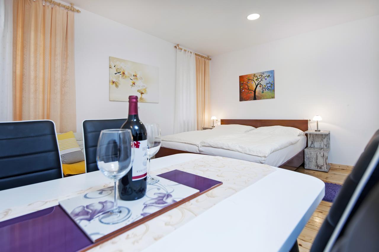 La Svalba Rooms & Studios Rovinj Dış mekan fotoğraf